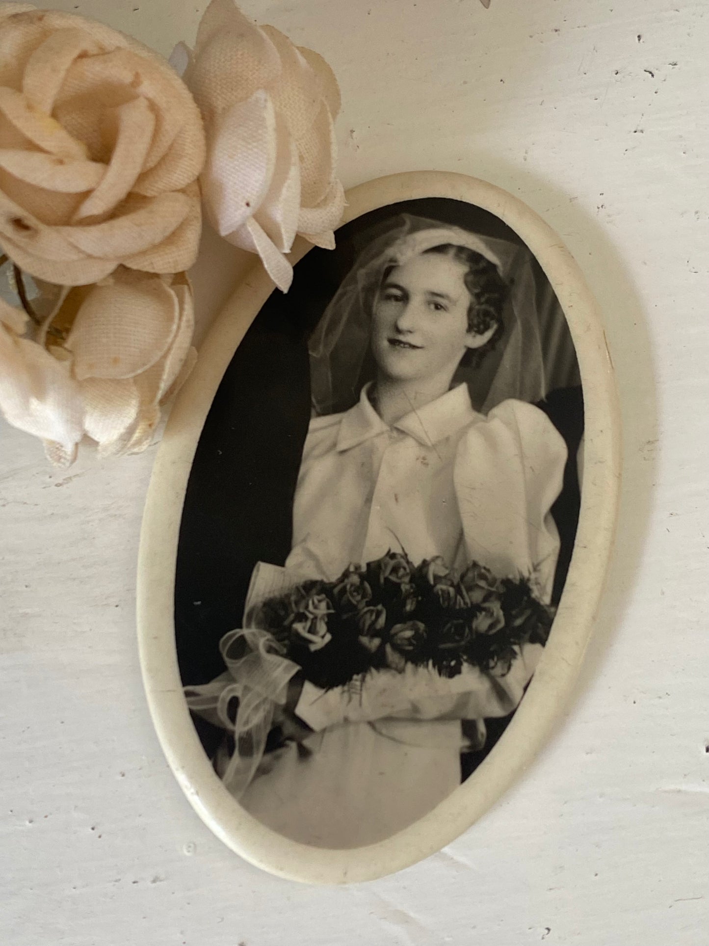 Vintage Bride Pocket Book Mirror