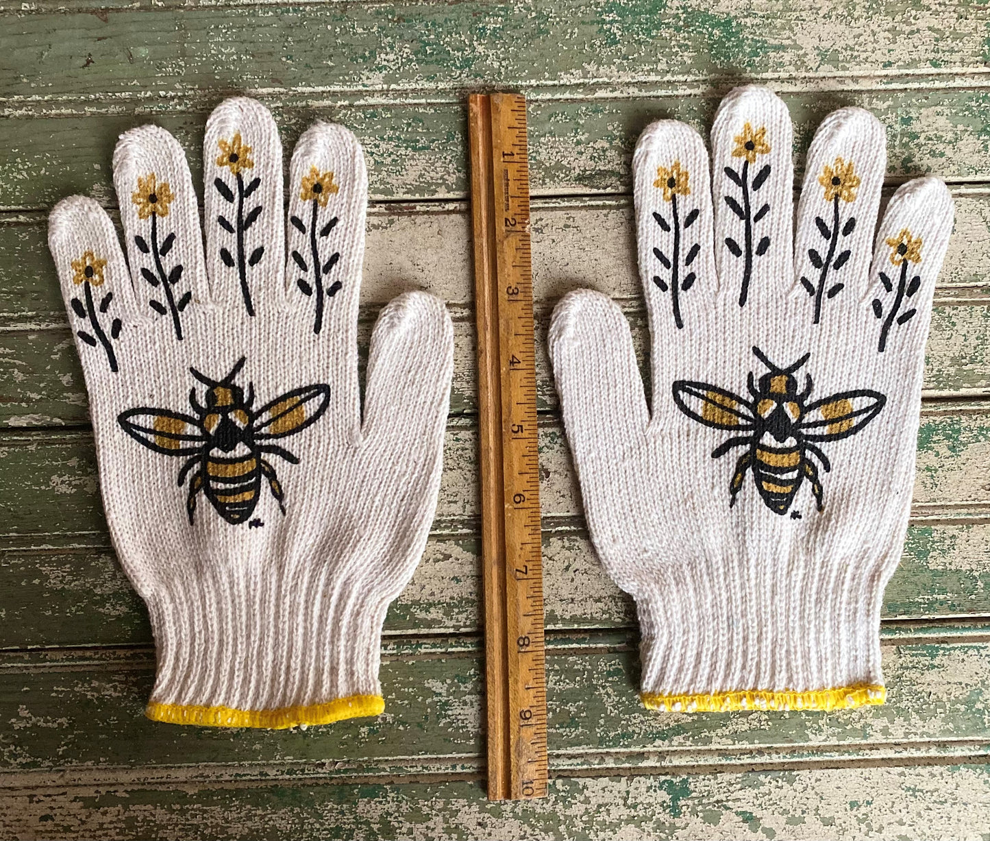 Gardening Gloves - Bee