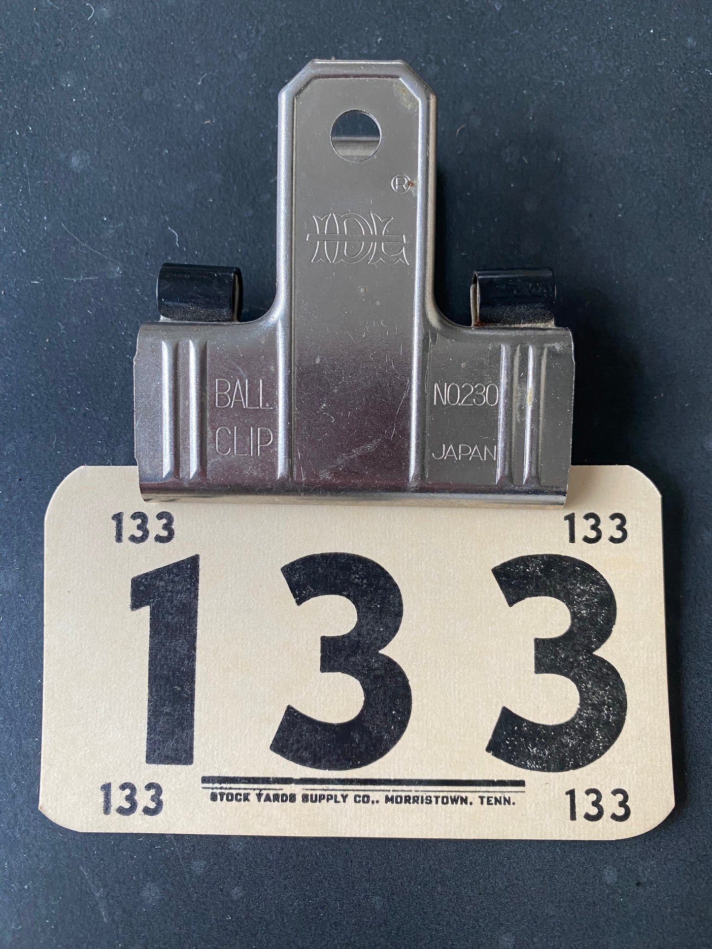 Vintage Bull Clip No. 230 with #133 Vintage Card